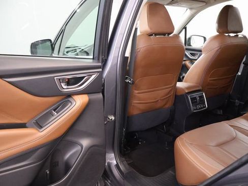 Used 2020 Subaru Forester Touring AWD/4WD image 27