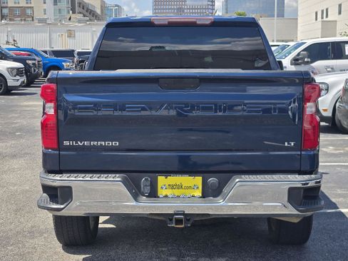 Used 2020 Chevrolet Silverado 1500 LT w/ Texas Edition RWD image 7