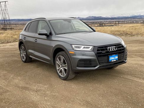 Used 2020 Audi Q5 2.0T Premium Plus w/ Premium Plus Package image 19
