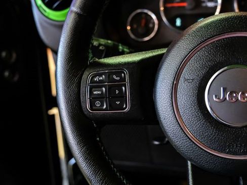 Used 2016 Jeep Wrangler Sport image 15