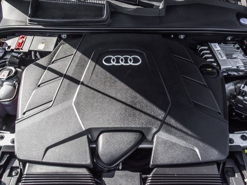 Certified 2023 Audi Q8 Premium Plus w/ Premium Plus Package image 31