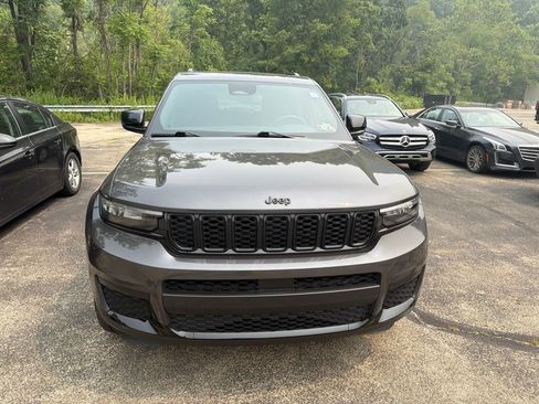 Used 2021 Jeep Grand Cherokee L Laredo AWD/4WD image 7