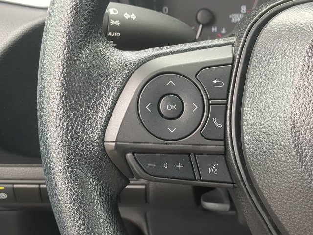 Certified 2025 Toyota Corolla LE FWD image 27