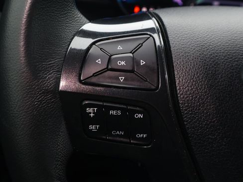 Used 2019 Ford Explorer XLT w/ Equipment Group 202A image 23