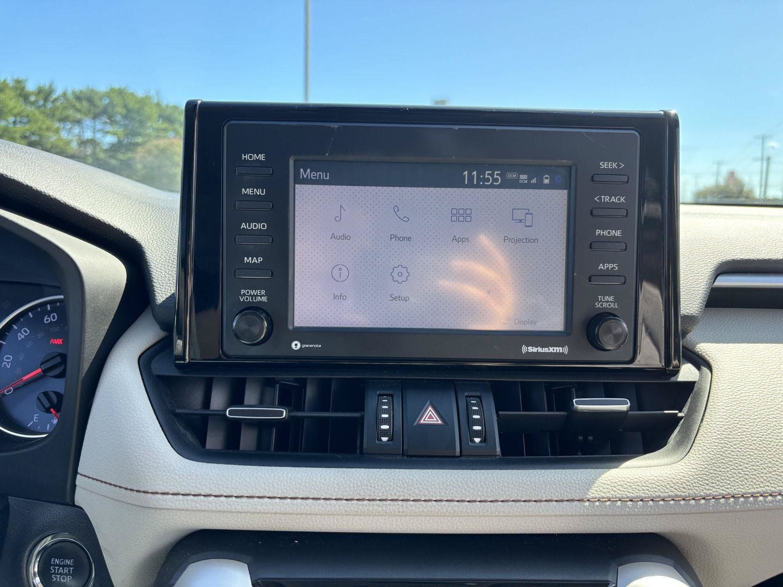 Used 2020 Toyota RAV4 XLE Premium FWD image 24