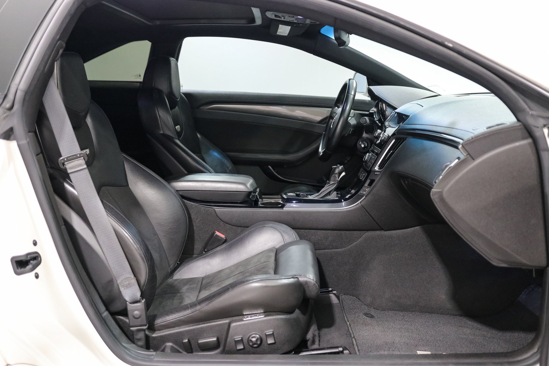 Used 2011 Cadillac CTS V RWD image 14