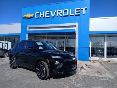Certified 2023 Chevrolet TrailBlazer RS image 1