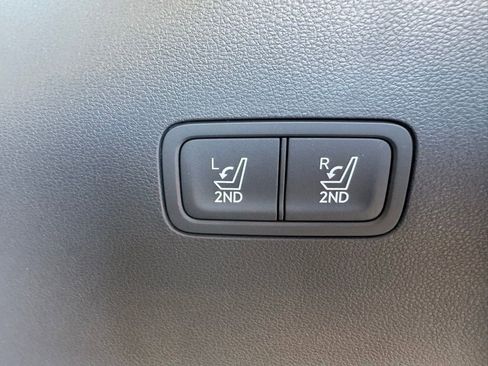 Used 2025 Hyundai Santa Fe SEL image 36