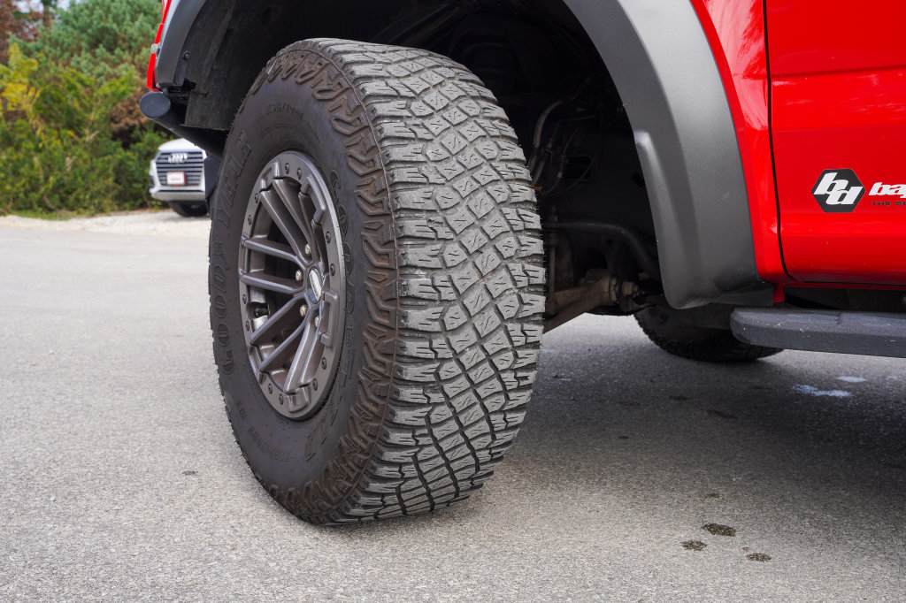 Used 2020 Ford F150 Raptor AWD/4WD image 6