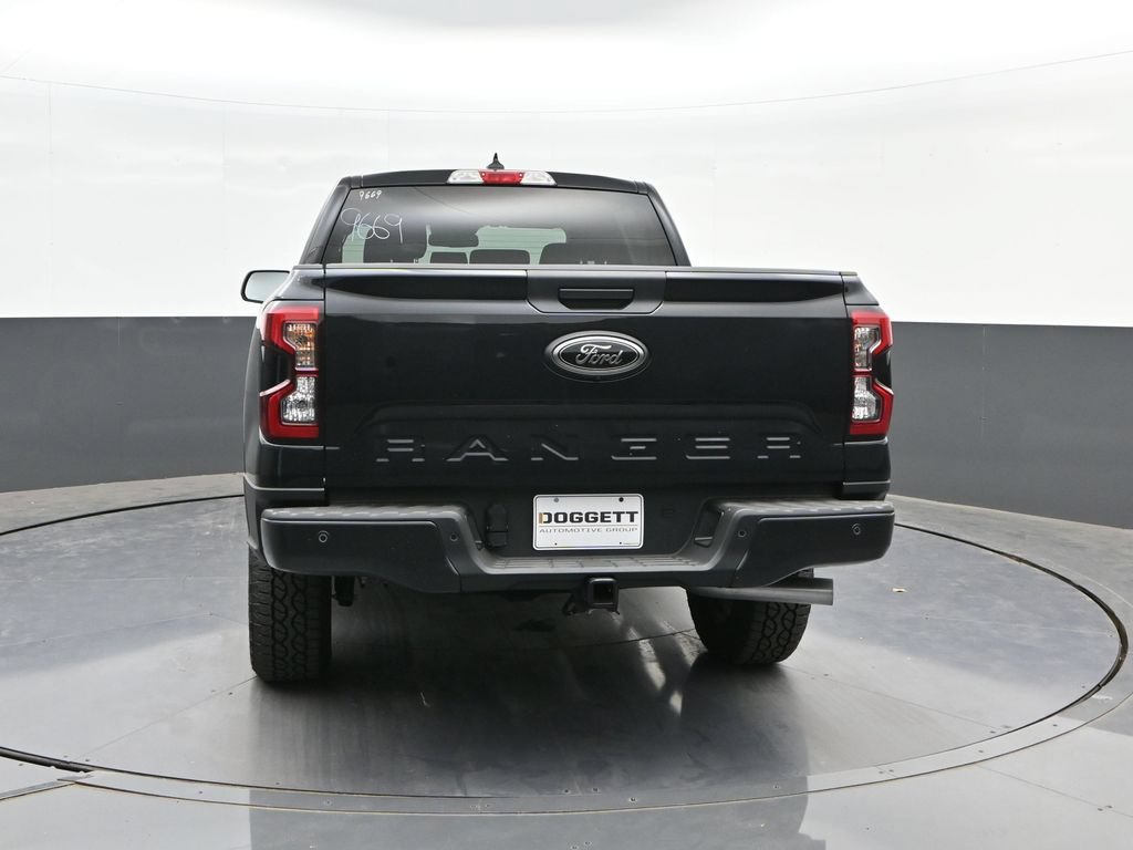 New 2026 Ford Ranger XLT w/ Black Appearance Package RWD image 8