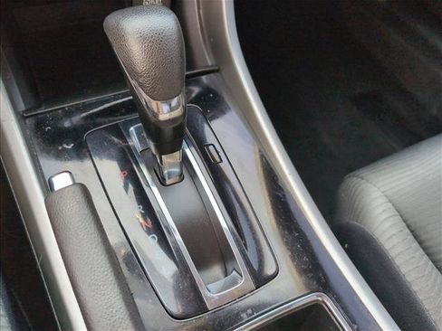 Used 2016 Honda Accord LX image 14