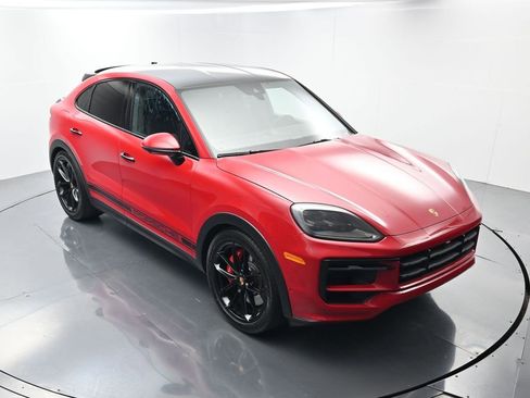 Certified 2025 Porsche Cayenne GTS image 45
