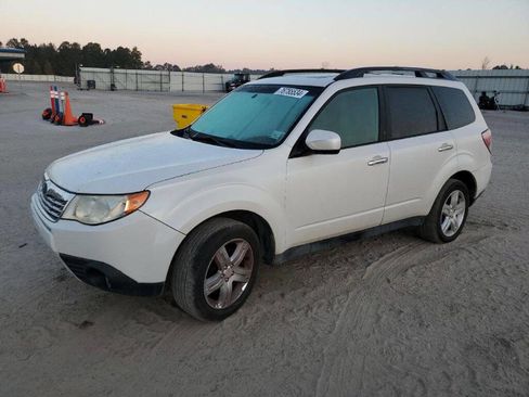 Used 2010 Subaru Forester 2.5X Premium image 3