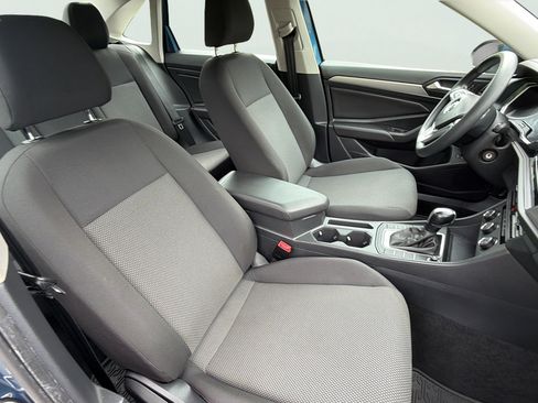 Used 2019 Volkswagen Jetta S w/ Driver Assistance Package FWD image 22