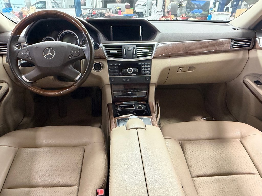 Used 2011 Mercedes-Benz E 350 Sedan image 11