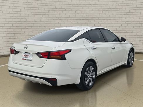 Certified 2025 Nissan Altima 2.5 S image 5