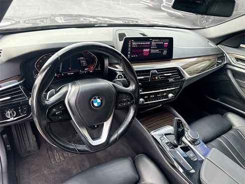 Used 2020 BMW 530i w/ Convenience Package image 10