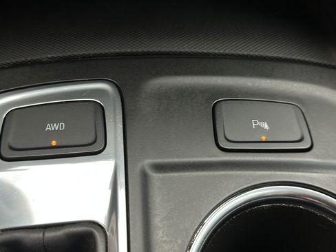 Used 2024 Chevrolet Equinox LT AWD/4WD image 20