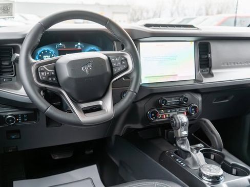 New 2025 Ford Bronco Badlands w/ Sasquatch Package image 10