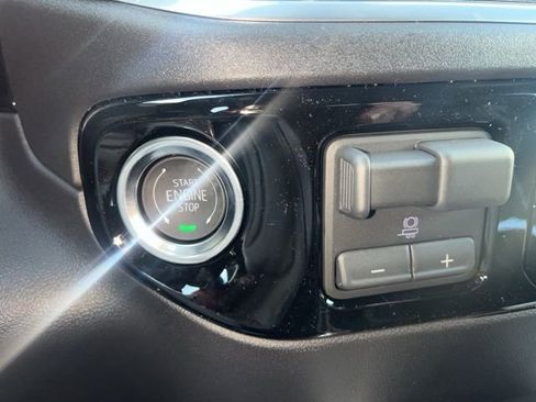 New 2026 Chevrolet Silverado 1500 RST w/ Dark Appearance Package image 29