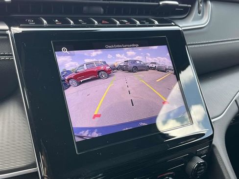 New 2025 Jeep Grand Cherokee L Laredo AWD/4WD image 23