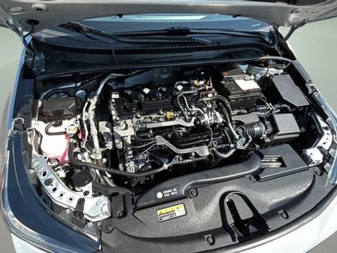 Used 2023 Toyota Corolla XSE FWD image 32