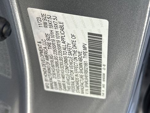 Certified 2024 Honda Odyssey Touring image 31