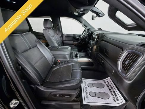 Used 2019 Chevrolet Silverado 1500 High Country w/ Technology Package AWD/4WD image 31