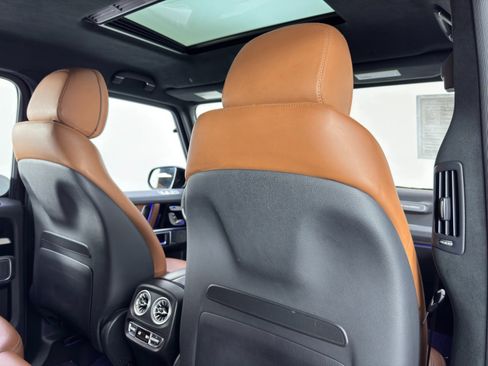 Used 2021 Mercedes-Benz G 63 AMG 4MATIC w/ G Manufaktur Interior Package image 45