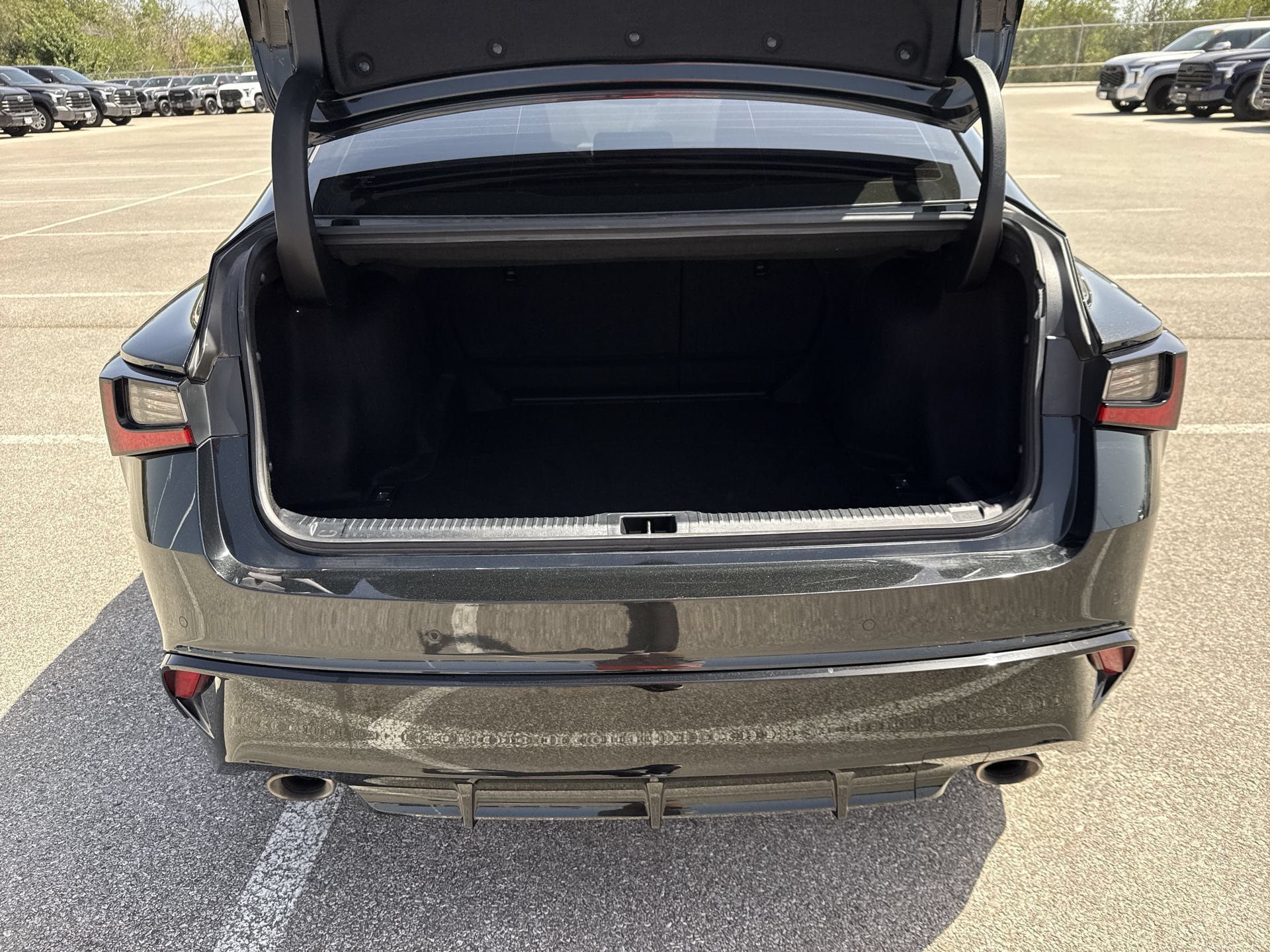 Used 2024 Lexus IS 350 F Sport RWD image 21