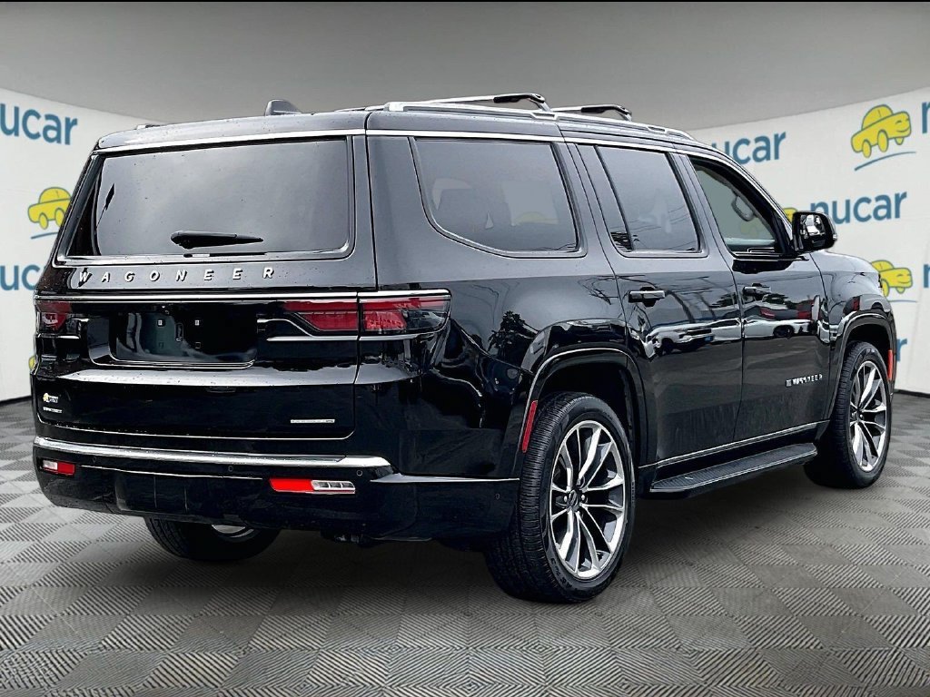 Used 2023 Jeep Wagoneer Series II w/ Convenience Group I AWD/4WD image 6