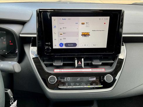 New 2026 Toyota Corolla LE image 6