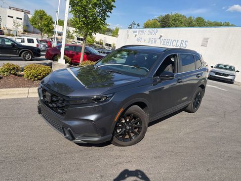 Used 2023 Honda CR-V Sport image 4