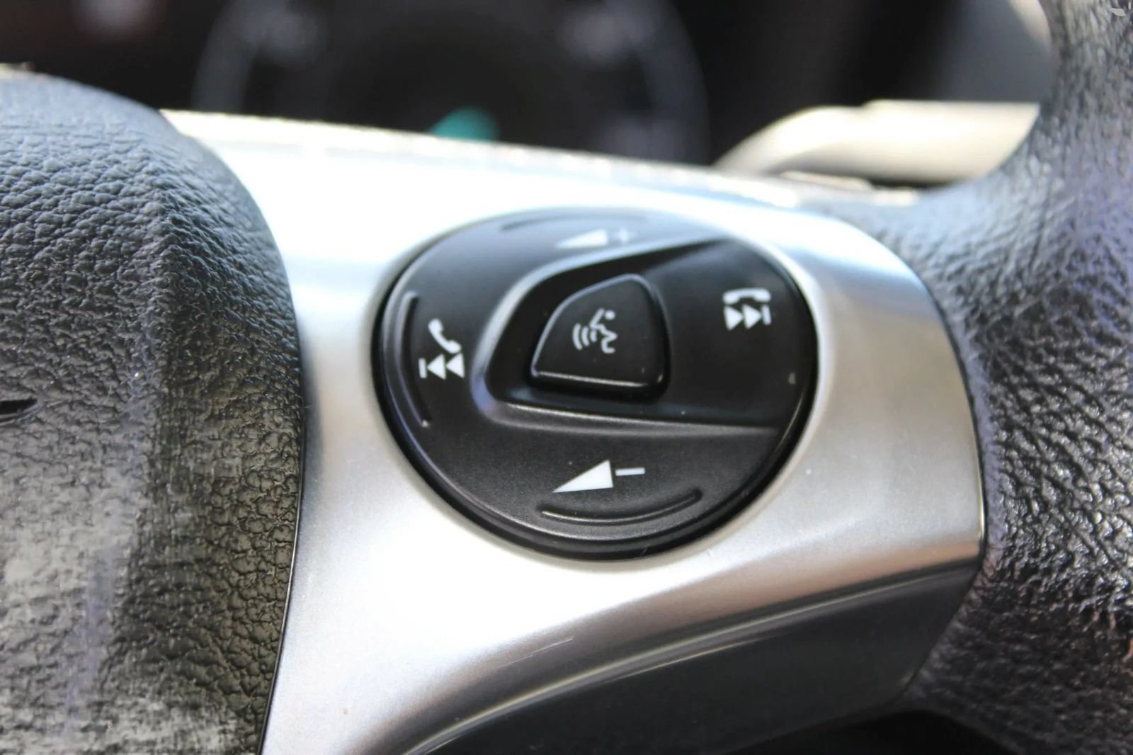 Used 2019 Ford Transit Connect XLT FWD image 28