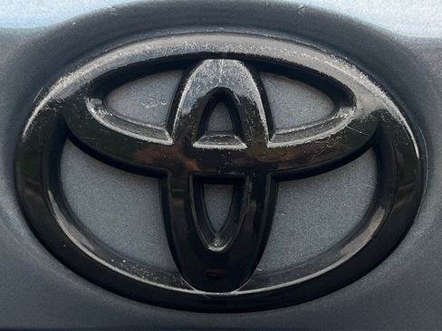 Used 2020 Toyota Corolla SE FWD image 48