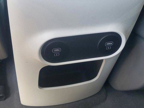 New 2025 Hyundai Ioniq 5 SEL image 12