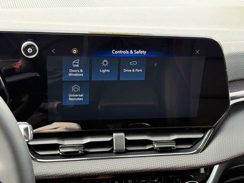 New 2026 Chevrolet Equinox RS w/ Safety and Technology Package AWD/4WD image 34
