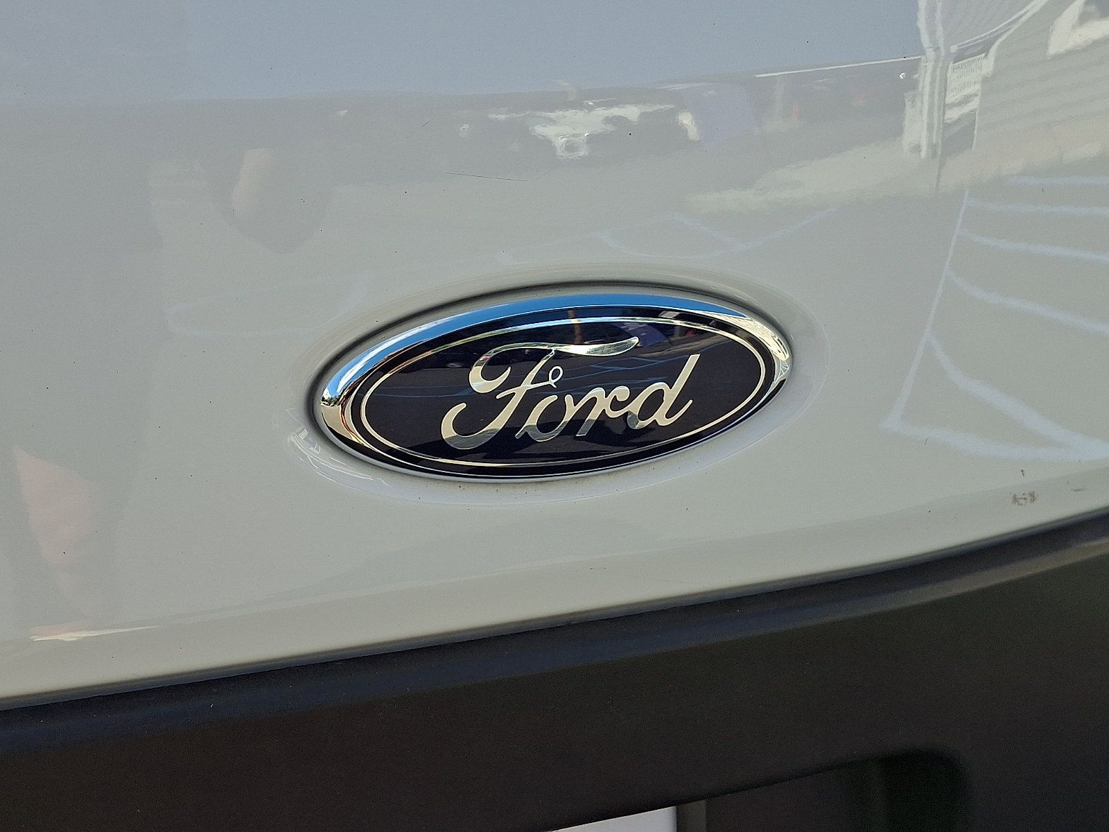 Used 2025 Ford Transit 250 Low Roof w/ Exterior Upgrade Package RWD image 28