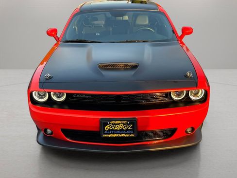 Used 2018 Dodge Challenger T/A image 9