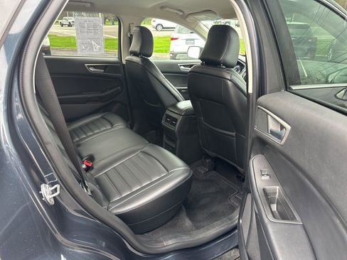 Used 2024 Ford Edge SEL image 34