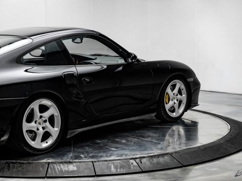 Used 2005 Porsche 911 Turbo S image 15