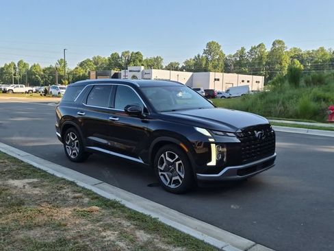 Used 2023 Hyundai Palisade Limited AWD/4WD image 7