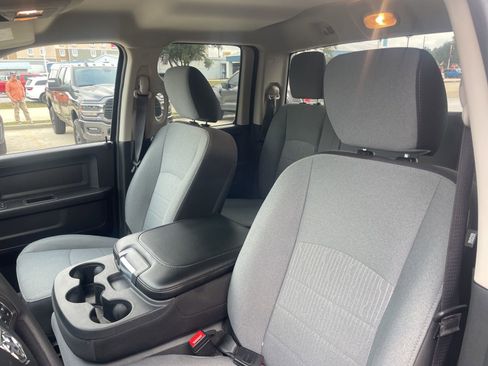 Used 2024 RAM 1500 Tradesman w/ Popular Equipment Group image 8