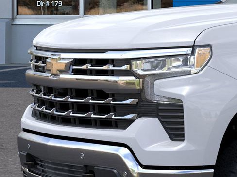 New 2026 Chevrolet Silverado 1500 LTZ w/ LTZ Premium Package AWD/4WD image 13