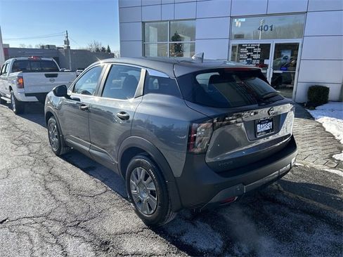 Used 2025 Nissan Kicks S image 6