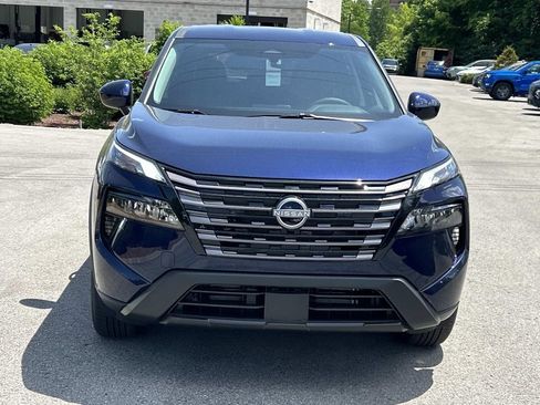 New 2026 Nissan Rogue SV FWD image 2