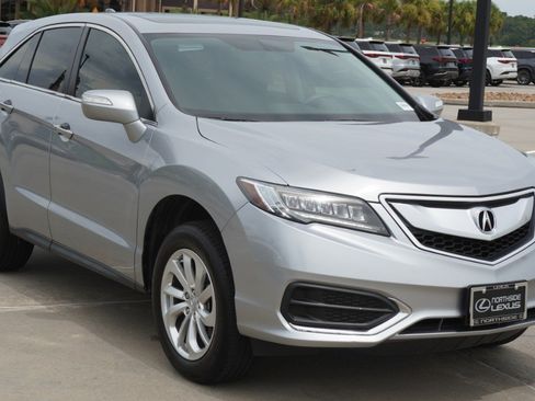 Used 2018 Acura RDX FWD image 3