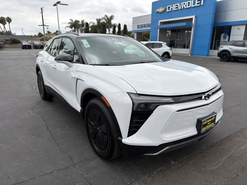 New 2026 Chevrolet Blazer EV LT w/ Midnight/Sport Edition FWD image 2