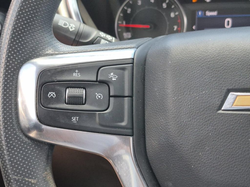 Used 2021 Chevrolet Blazer LT FWD image 20