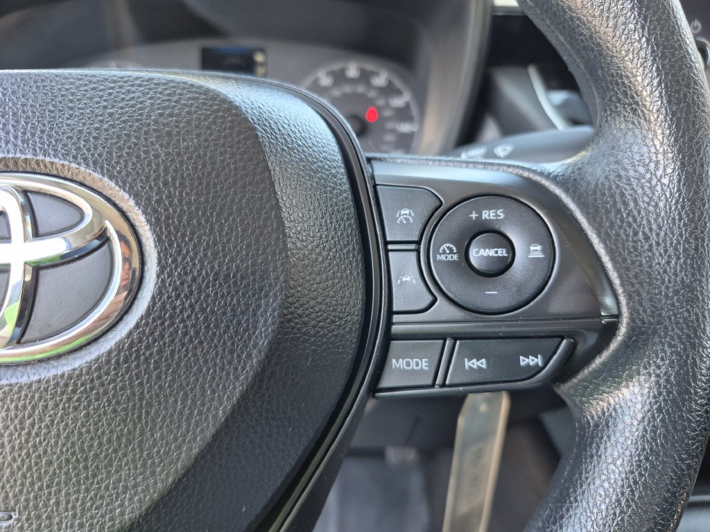 Used 2024 Toyota Corolla LE FWD image 20